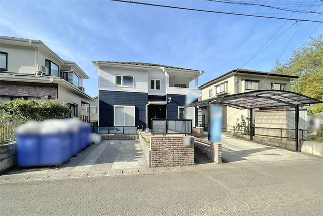 広々とした68坪の敷地♪駐車5台可能！現地（2026年4月）撮影※リフォーム実施中