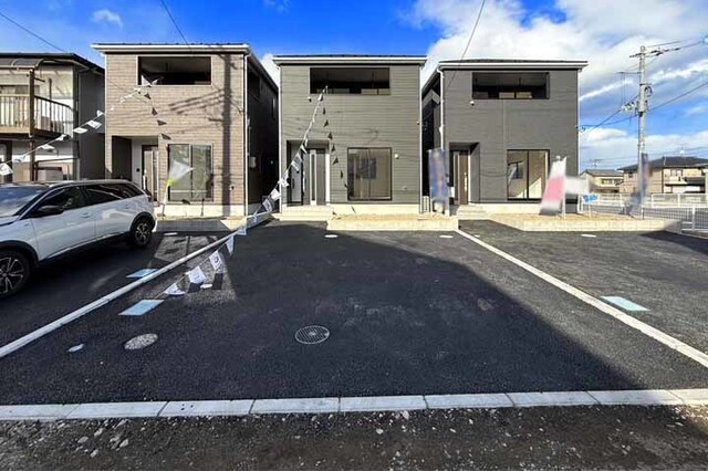駐車並列2台OK！前面道は明るい南面道路！現地（2026年1月）撮影