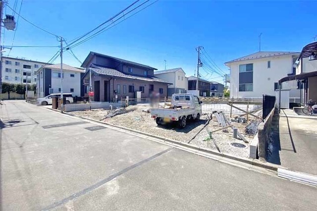 幼稚園・スーパー・コンビニまで徒歩8分内！現地（2026年5月）撮影