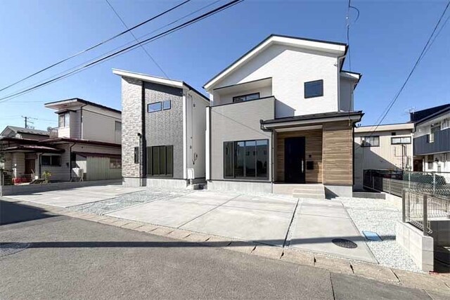 （現地写真）並列3台駐車OK！