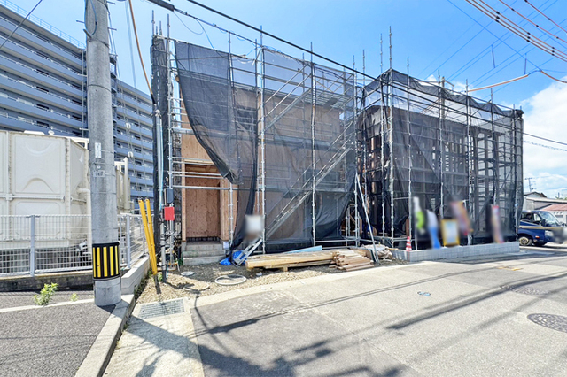 リビングが吹抜け仕様で開放感ある空間に！現地（2026年6月）撮影