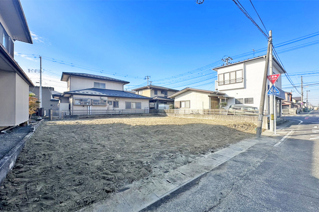 六郷小学校徒歩5分！六郷中学校徒歩3分！現地（2026年2月）撮影