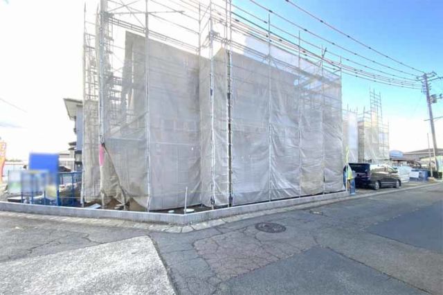 （現地写真）陽当たり良好で開放的な角地！