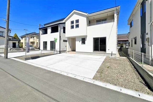 駐車並列2台OK！現地（2026年4月）撮影