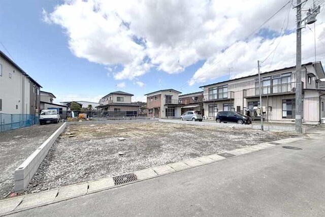 （現地写真）徒歩圏内に生活施設が充実♪