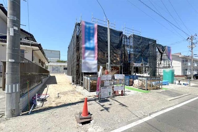 （現地写真）小・中学校まで徒歩9分内！