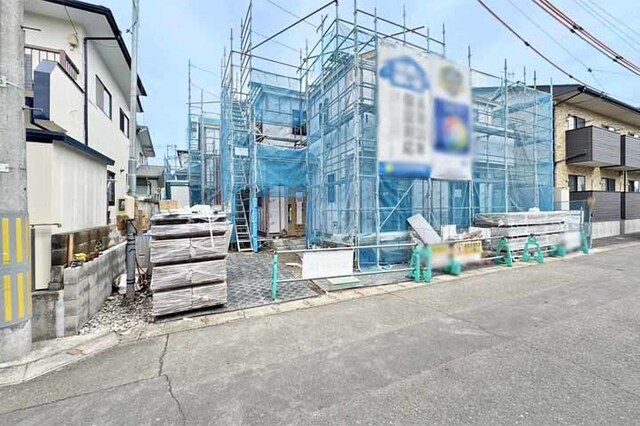 どのお部屋に居ても陽当たり良好♪日中は照明いらずな全居室南向き！現地（2026年9月）撮影