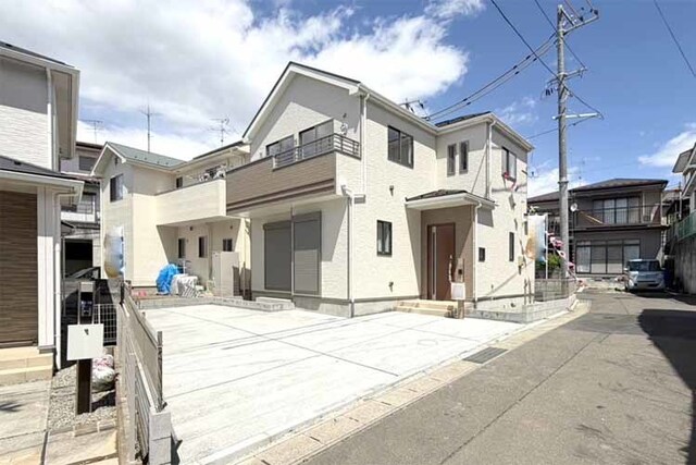 （現地写真）角地で開放的！