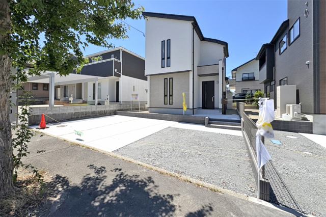 （現地写真）通学安心♪小・中学校まで徒歩9分内！