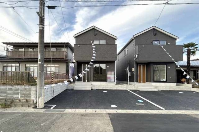 （現地写真）小学校徒歩3分！通学安心♪