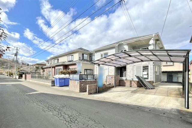 広々とした68坪の敷地♪駐車5台可能！現地（2026年3月）撮影※リフォーム実施中