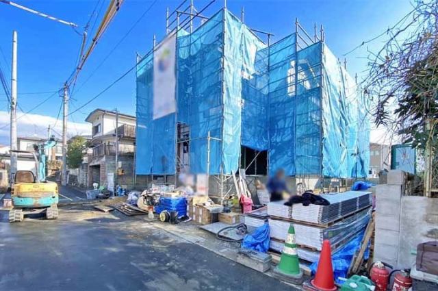 1・2階に便利な廊下収納完備！現地（2025年12月）撮影