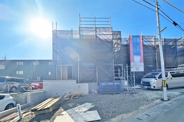 リビングはゆとりの19帖！現地（2025年11月）撮影