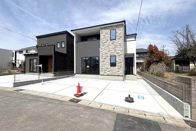 （現地写真）並列3台駐車OK！