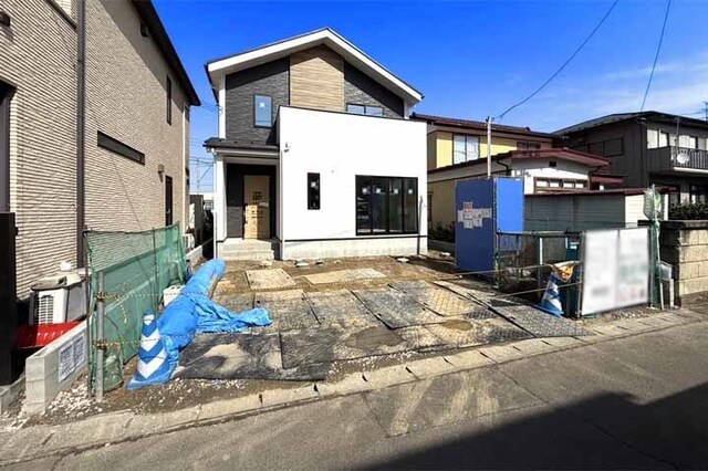 家族が集うリビングは22.1帖と広々♪現地（2026年3月）撮影