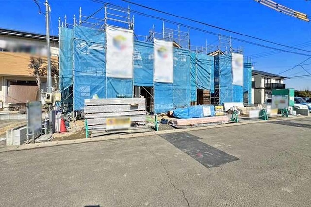 駐車並列2台OK！前面道6ｍと駐車も楽チン！現地（2026年2月）撮影