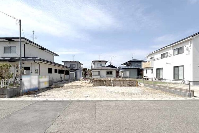 （現地写真）小学校まで徒歩4分！