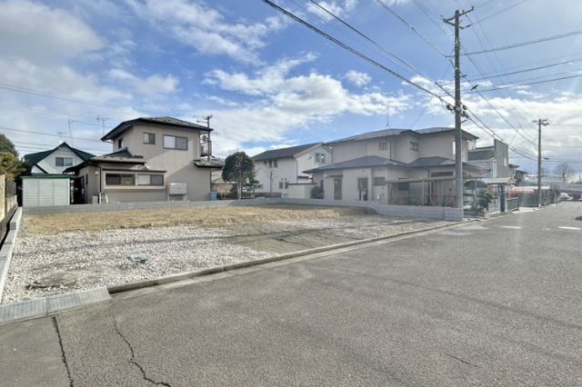 お買い物施設や学習施設が充実した立地並列駐車3台以上OK現地（2026年1月）撮影