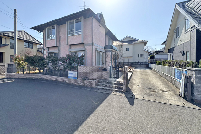 （現地写真）93坪超の敷地！楽しみ広がる南庭！