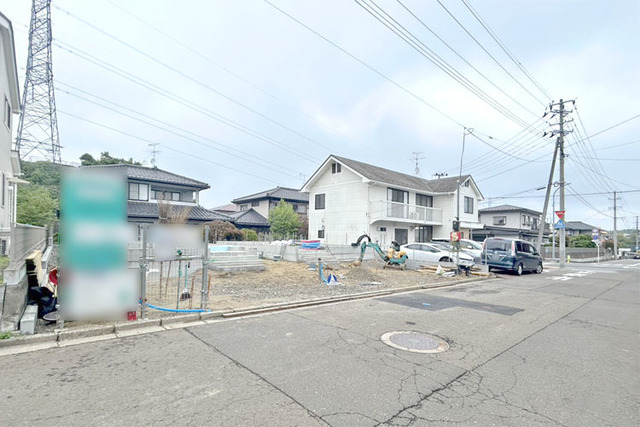 並列駐車2台可能♪前面道路6m以上で駐車時もラクラク！現地（2026年7月）撮影