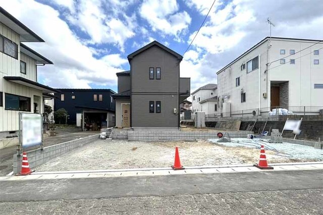 （現地写真）並列3台駐車OK！