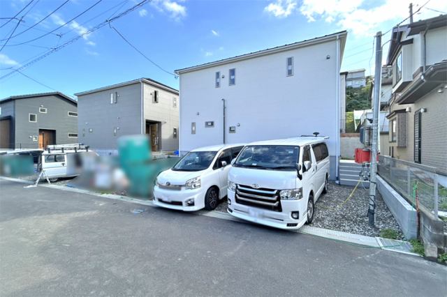 （現地写真）敷地53坪超！並列3台駐車OK！