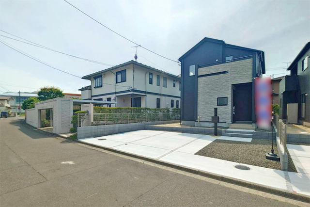 お荷物が多い方も安心の収納豊富なお家！スーパー徒歩10分以内♪現地（2026年6月）撮影