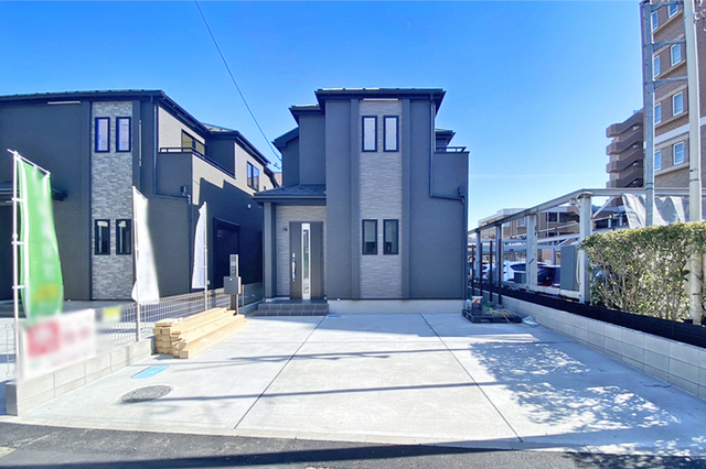 リビングに開放感が生まれる続き間はキッチンからも目が届く安心設計！現地（2026年2月）撮影