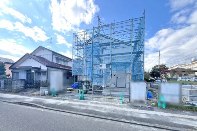 学習施設が近郊で子育て世帯も安心♪コンビニ・スーパーが充実！現地（2025年10月）撮影
