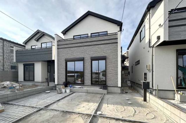 （現地写真）小学校徒歩4分！