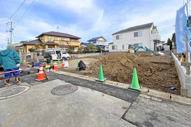 続き間の洋室はホールからも出入り可能な回遊動線！現地（2026年1月）撮影