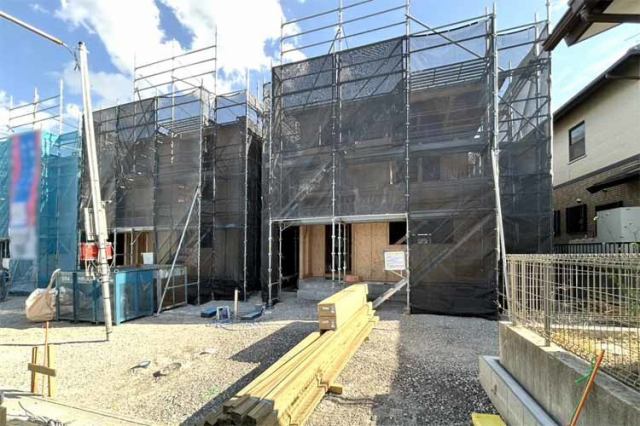 （現地写真）前面道路広く駐車ラクラク！