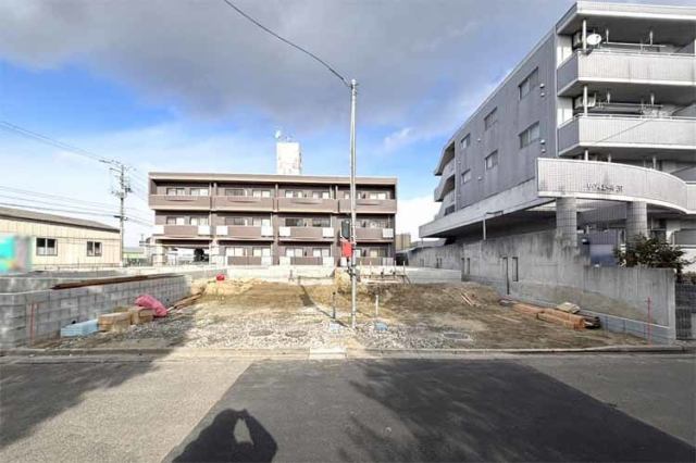 （現地写真）小学校まで徒歩3分！