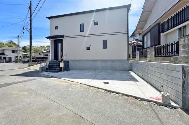 全室南向きの明るいお家！駐車並列2台OK！現地（2026年4月）撮影