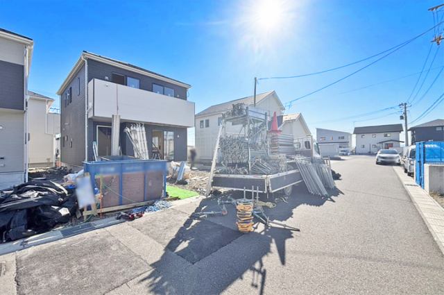 働くママも嬉しい、スーパー・郵便局徒歩2分！現地（2025年11月）撮影