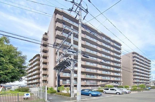 防犯面に優れたオートロック付き！現地（2025年5月）撮影