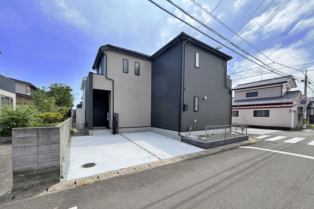 沖野東小学校まで徒歩5分！お子様の通学も安心！現地（2026年8月）撮影