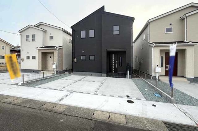 広々9帖の主寝室！WICも完備！現地（2025年11月）撮影