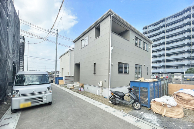 通勤・通学に負担の少ない生活しやすい立地！現地（2026年7月）撮影