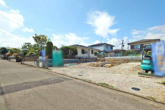 お買い物施設や学習施設が近くて生活しやすい立地！現地（2026年8月）撮影