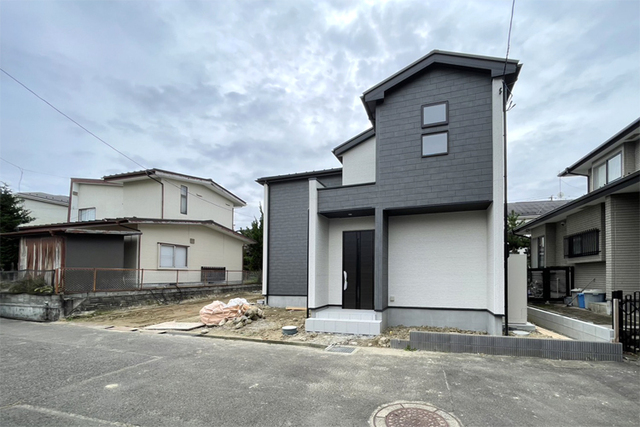 （現地写真）小・中学校まで徒歩15分圏内！
