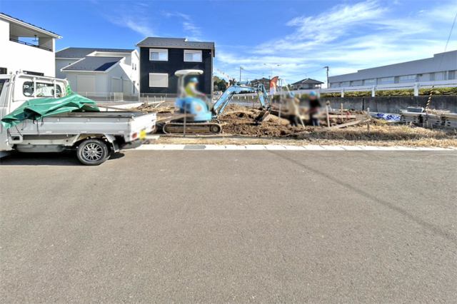 前面道路広く駐車ラクラク♪