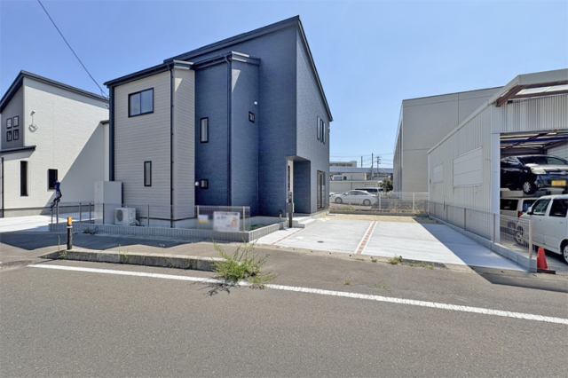 （現地写真）「東塩釜駅」徒歩6分！