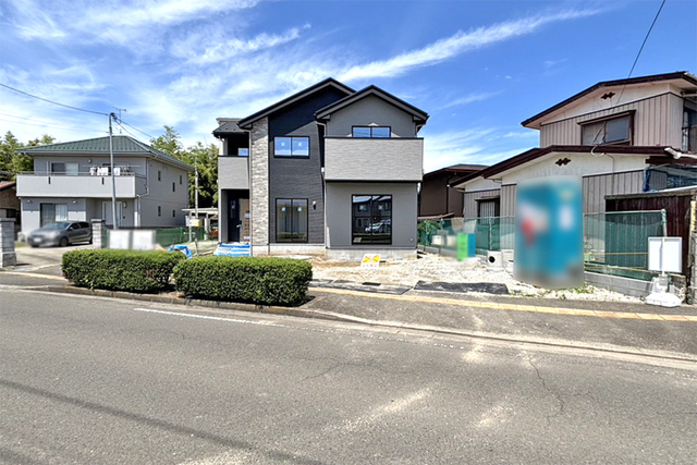 （現地写真）角地で開放的！