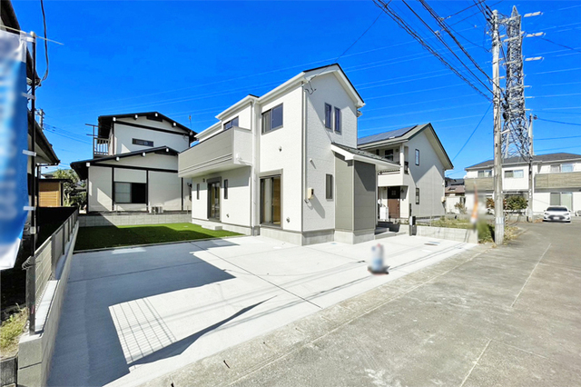 2部屋に面した暖かい南向きバルコニー！現地（2026年10月）撮影