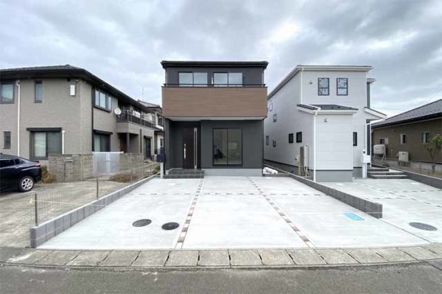 （現地写真）小学校まで徒歩4分！徒歩圏内に多彩な住環境！