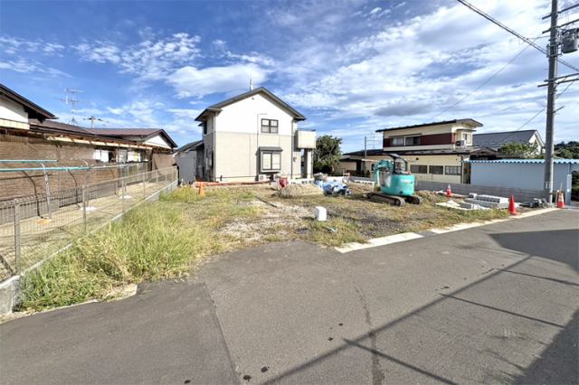 （現地写真）徒歩圏内に生活施設が充実♪