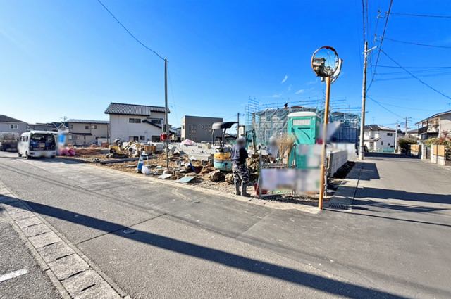 駐車並列3台OK！来客時も安心！現地（2025年12月）撮影