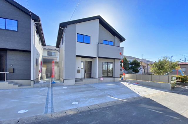 駐車がしやすい前面道6ｍ以上！現地（2025年11月）撮影