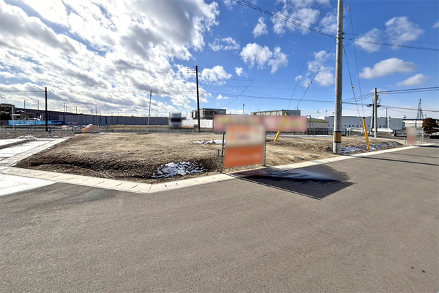 （現地写真）56坪超のゆとりある敷地！お好きなメーカーで納得のマイホーム♪